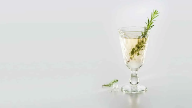 Mixology: Martini de Primavera Cocktail-Rezept